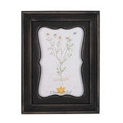 Sötétbarna színű fából készült, asztali-fali fényképtartó képkeret.