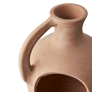 Korsó formájú, kézműves terrakotta lámpás.