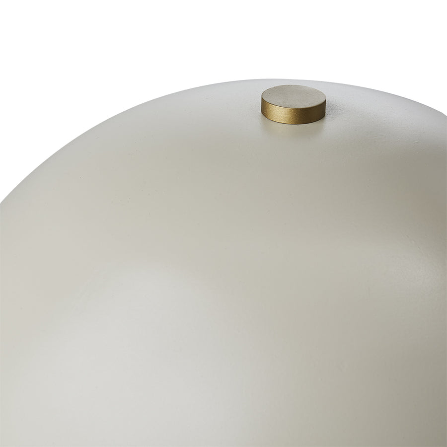 Bézs színű, gomba formájú, fém design asztali lámpa.