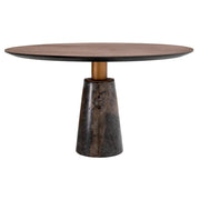 Kerek formájú dizájn étkezőasztal.