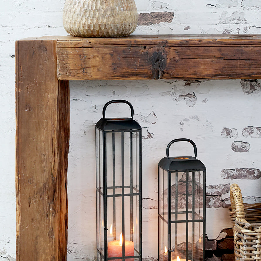 GRIMAUD konzolasztal masszív fa lábazat és vastag asztallap részlet