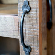 GRIMAUD vitrines szekrény fém fogantyú részlet, vintage hatású kivitel