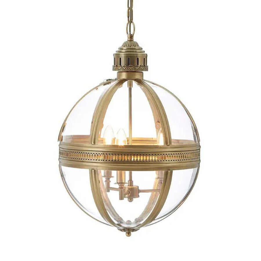 Íves térbeli üvegezéssel burkolt, fém szerkezetű, rézszínű, elegáns gömb függeszték lámpa, klasszikus csillár betéttel.