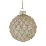 Áttetsző pezsgőszínű karácsonyfadísz pikkelymintás üvegfelülettel, Heritage kollekció.