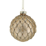 Kézzel készült pezsgőszínű karácsonyfadísz áttört pikkelymintával, Heritage üvegkollekció.