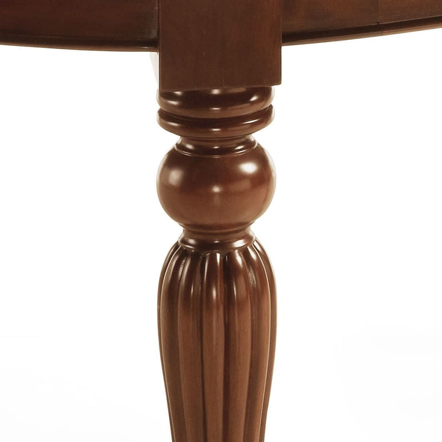 HERITAGE bővíthető mahagónifa étkezőasztal toldólap illesztés részlet klasszikus kivitelben