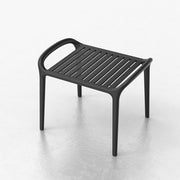 Fekete műanyag, design kisasztal.