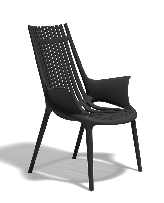 Fekete színű, műanyag design pihenő kerti karosszék.