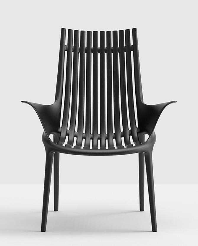 Fekete színű, műanyag design pihenő kerti karosszék.
