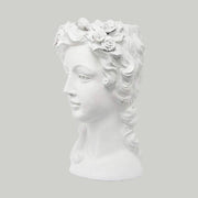 Női fejszobrot mintázó,, beültethető, fehér színű kaspó büszt..