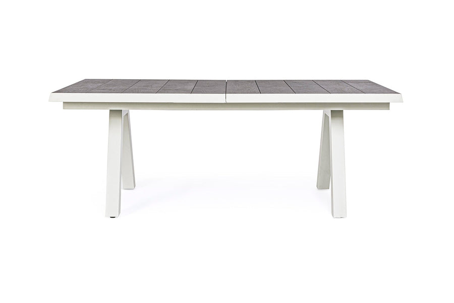 Krém színű kortárs kerti étkezőasztal.