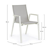 Krém színű, modern kerti szék.