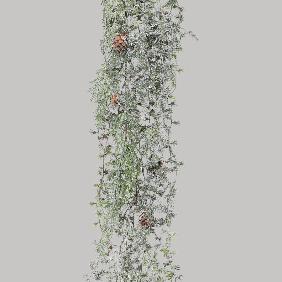 Jeges hatású, mű vörösfenyő girland.