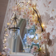 Meleg fehér fényű mikro LED-el kialakított,, mű cseresznyevirág girland..