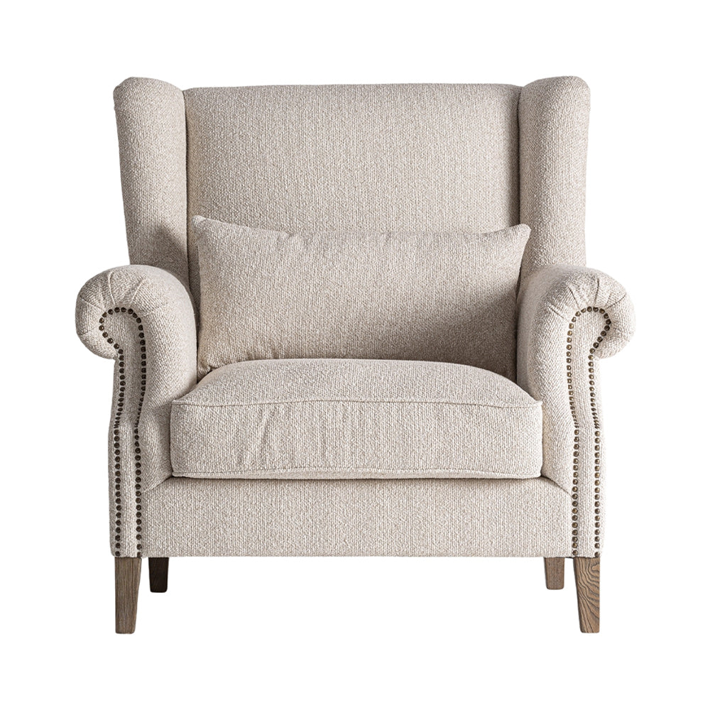 Leiston krémszínű klasszikus fülesfotel elölnézet