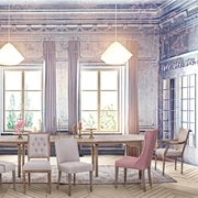 Bézs színű pamutvászonnal kárpitozott ülőfelülettel és szalma betétes háttámlával kialakított karosszék.