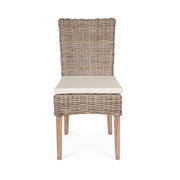 MANOEL natúr rattan étkezőszék előlnézetből, magas háttámlával.