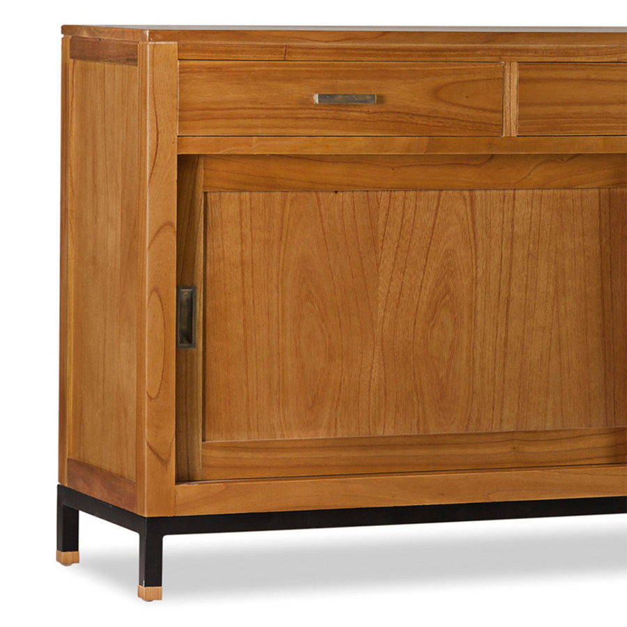 Tömör mindifából készült,, modern, loft stílusú kézműves tálaló bútor.