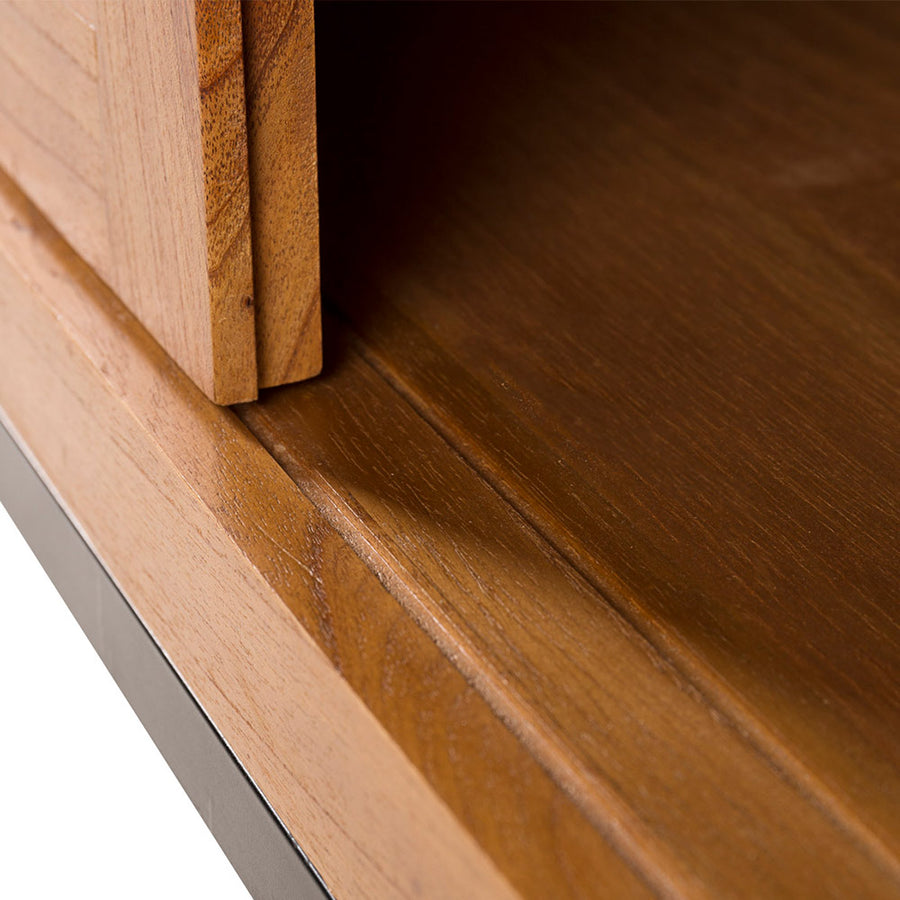 Tömör mindifából készült,, modern, loft stílusú kézműves tálaló bútor.