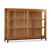 Tömör mindifából készült, modern, loft stílusú kézműves vitrines szekrény.