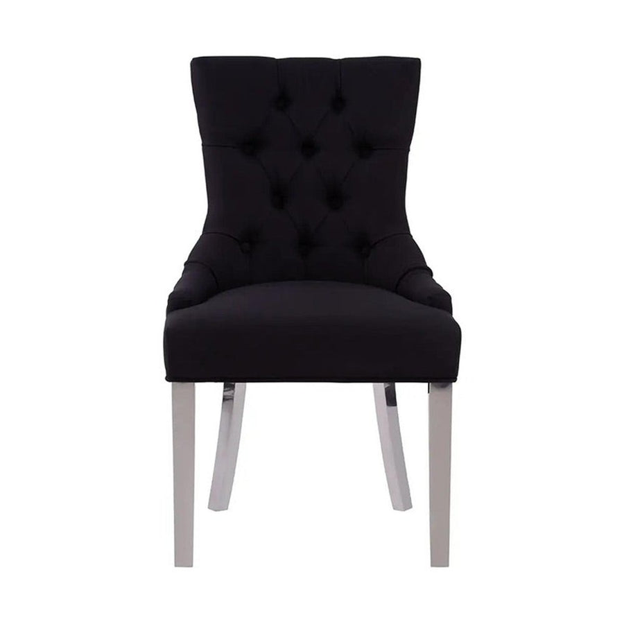 Ezüstszínű, rozsdamentes acéllábbakon álló, fekete színű poliészter vászonnal kárpitozott dizájn étkezőszék.