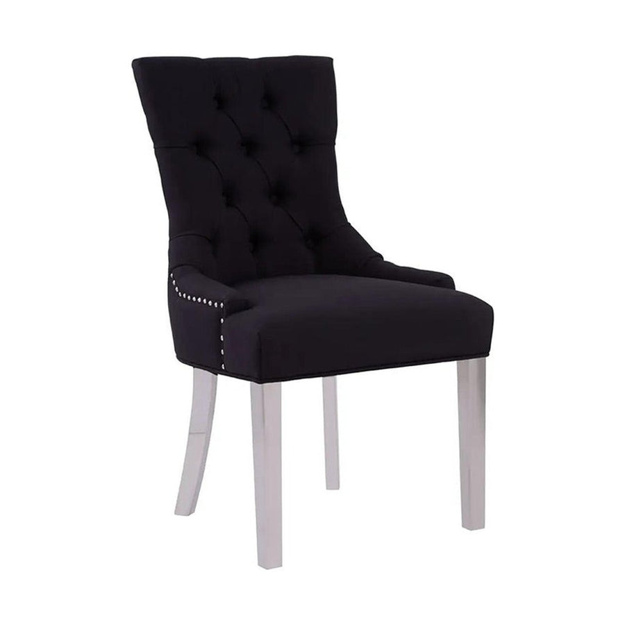 Ezüstszínű, rozsdamentes acéllábbakon álló, fekete színű poliészter vászonnal kárpitozott dizájn étkezőszék.