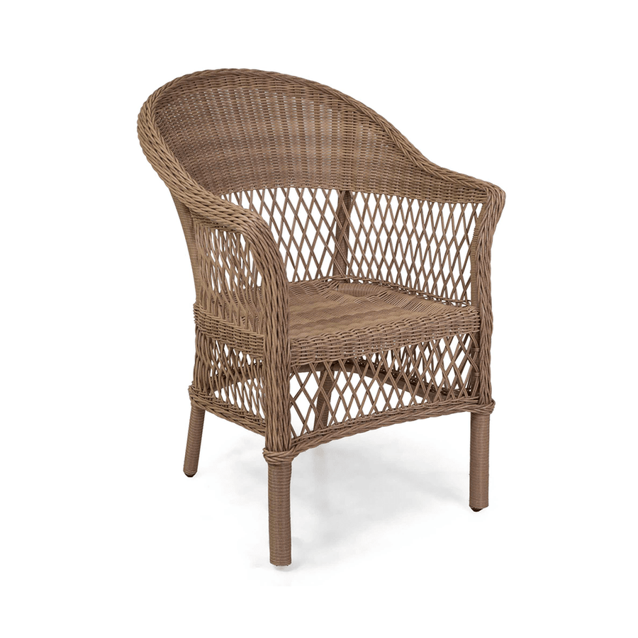 Natúr színű, kerti fotel bézs színű ülőpárnával.