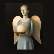 Orléans-i angyal figurás gyertyatartó.