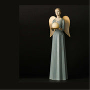 Orléans-i angyal figurás gyertyatartó.