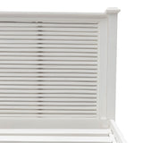 Ágy lábrészének részlete fehér fa kivitelben