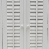 Klasszikus fehér szekrény ajtókilincs és zár részlet