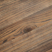 Szilfa étkezőasztal természetes faerezet közelről