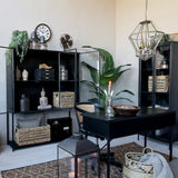 Modern vintage dolgozósarok fekete rattan forgószékkel