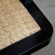 Rattan ülőfelületű forgószék természetes fonat részlet