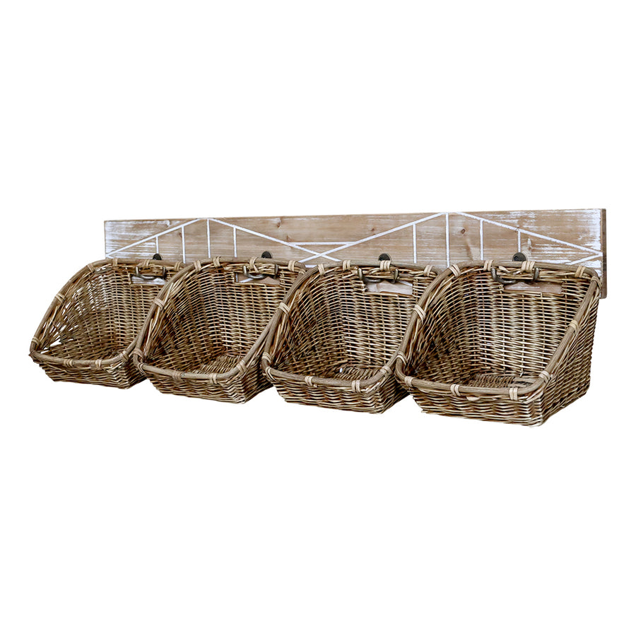 Fali tároló, 4 darab, fűzfavesszőből készült kosárral.