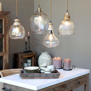 Old French függeszték lámpák több méretben, étkezőasztal felett.