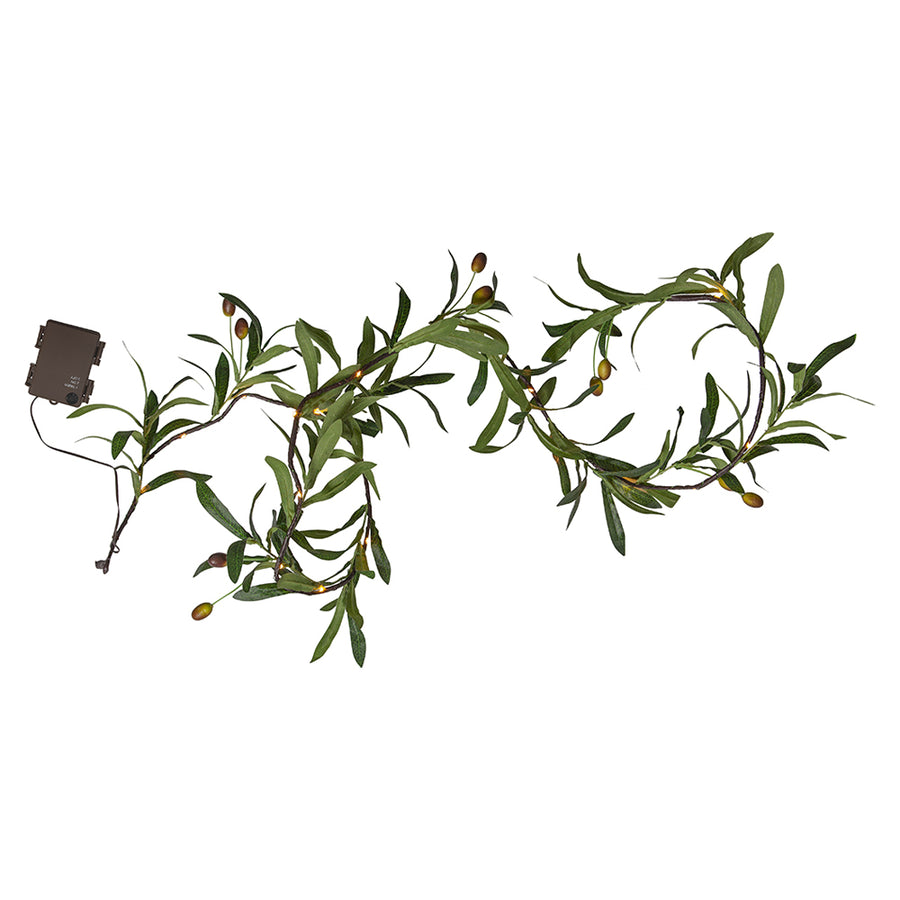 OLEA LED-es zöld mű olíva girland 180 cm fehér háttéren