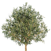 OLEA zöld mű olajfa részletes nézet, élethű olajfalevelekkel és természetes megjelenésű ágakkal.