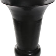 Öntött alumíniumból készült, kültérre is alkalmas, fekete színű óriás kaspó-váza .