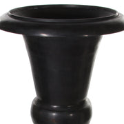 Alumíniumból készült,, fekete színű óriás kaspó-váza.