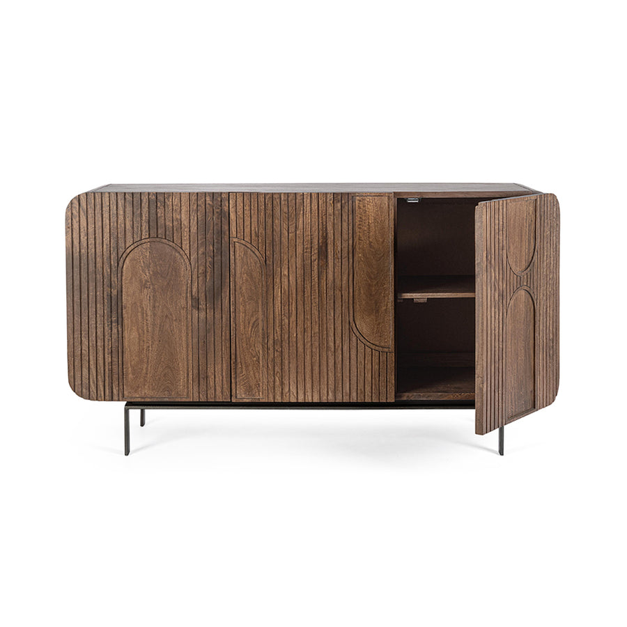 Mangófából készült, 3 ajtós, barna színű desing tálalószekrény.