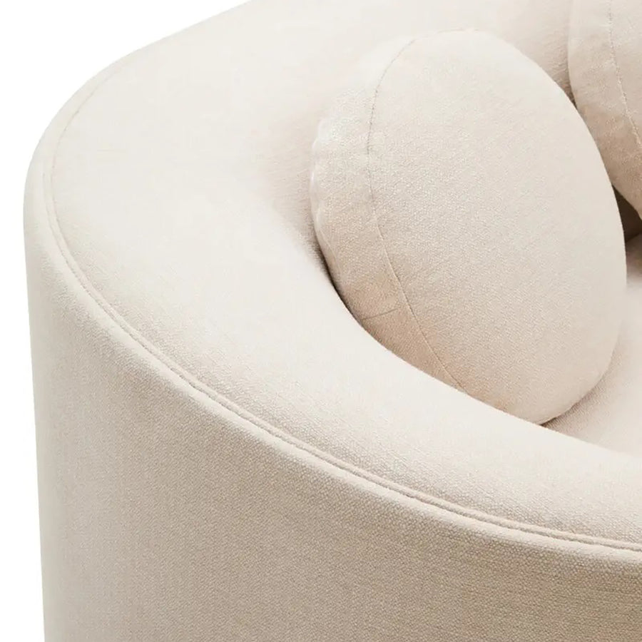 3 személyes, formatervezett íves design kanapé.