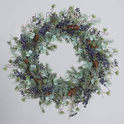 PINE kék bogyós mű fenyő mix koszorú Ø 60 cm dekoráció, elölnézetben.