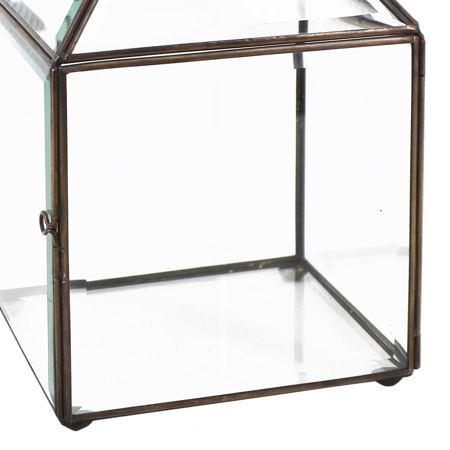 Vintage stílusú, bronzból készült, kézműves lámpás.