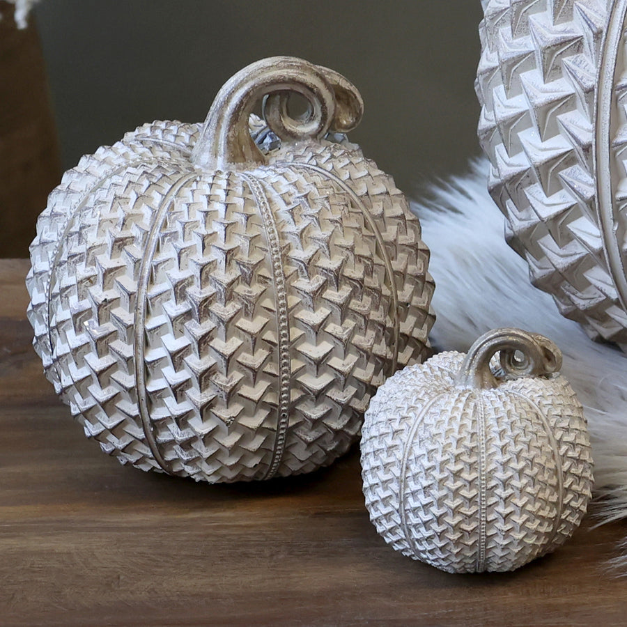 Antik tejeskávészínű, dísztök dekoráció.