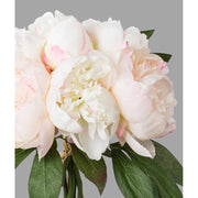 Halvány rózsaszín színű, mesterséges pünkösdi rózsa csokor .