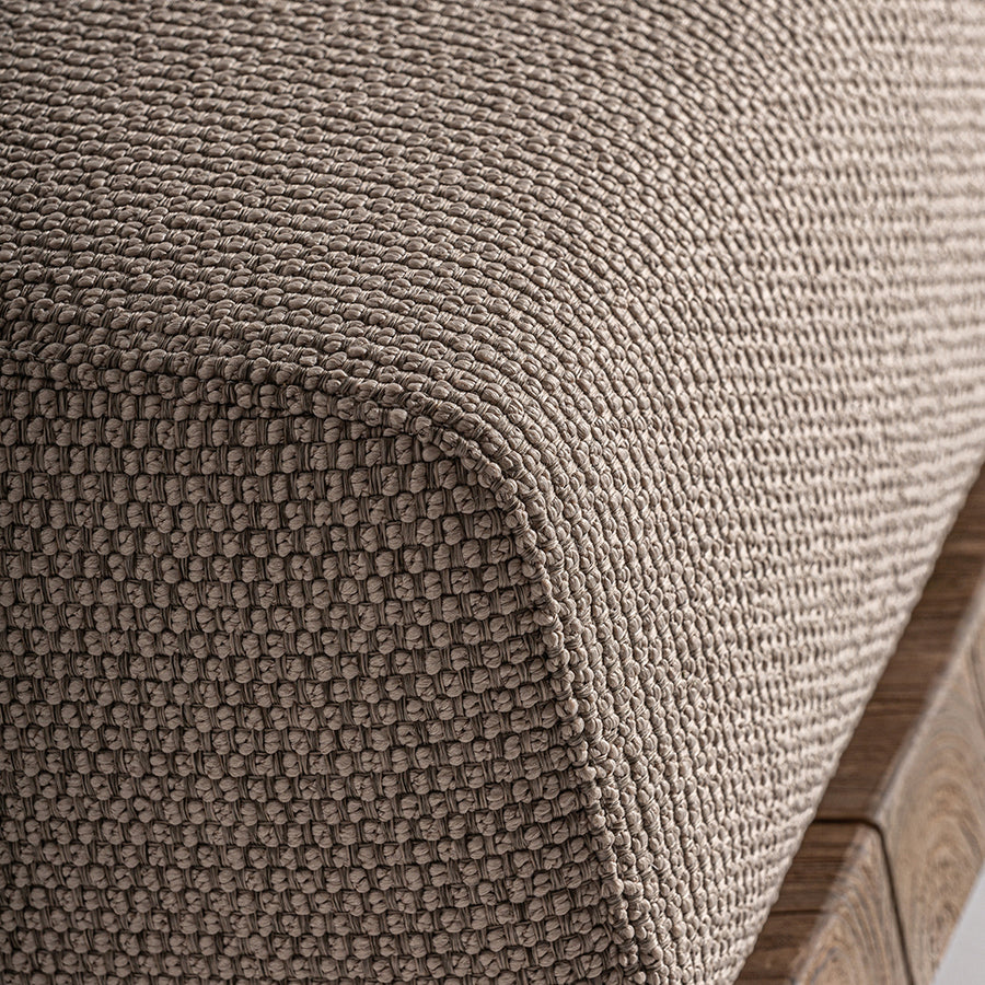 Kortárs teakfa kerti kanapé.