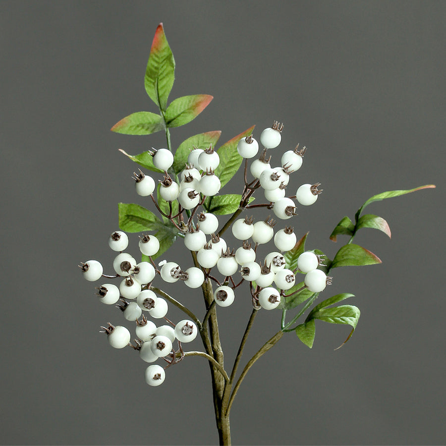 Dekoratív mű tűztövis ág karácsonyi díszítéshez