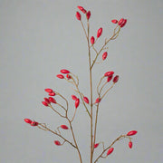 Közelről fotózott piros mű csipkebogyó ág élethű termésekkel és természetes hatású ágrendszerrel, 92 cm