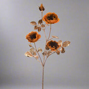 Rose kollekció okker-arany mű rózsa 65 cm, glamour dekoráció szürke háttérrel.